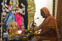 HH Swamiji performing Shri Devi Pujana